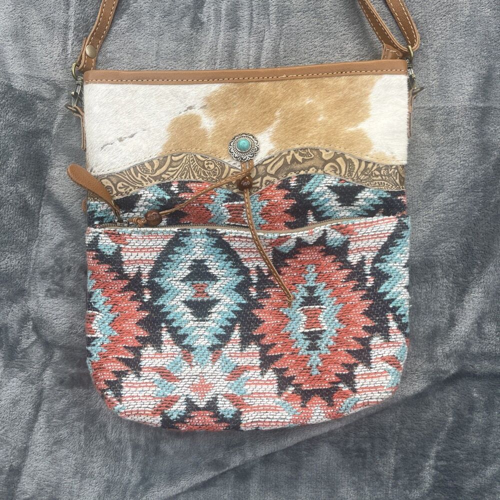 Myra Western Bag Crossbody Shoulder Handbag Leather Turquoise Stone Cow